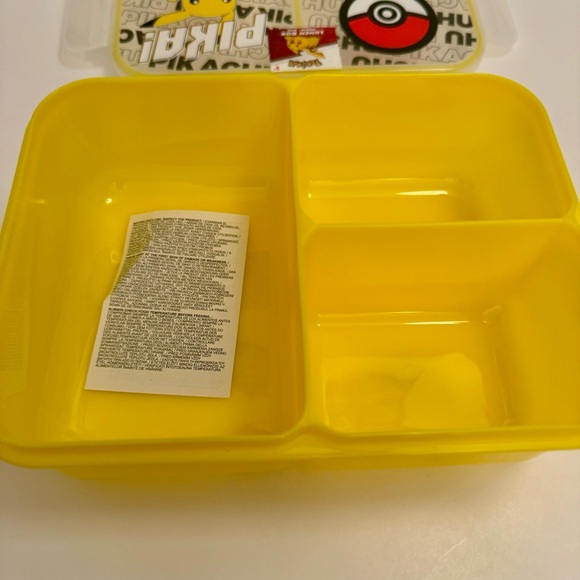 NWT. Pokemon bento box from Primark. Plastic bento lunch box with pikachu - Picture 9 of 10